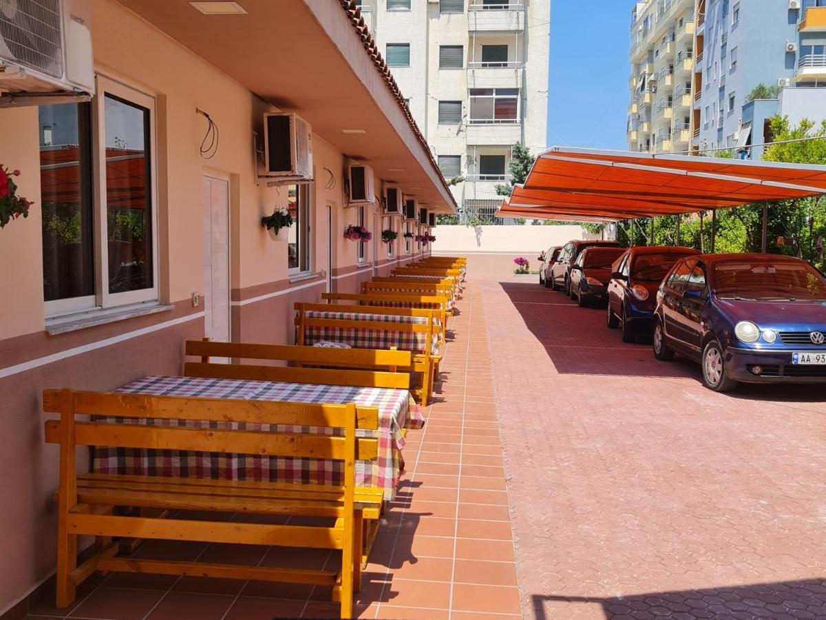 Vila Ivina Durrës 外观 照片