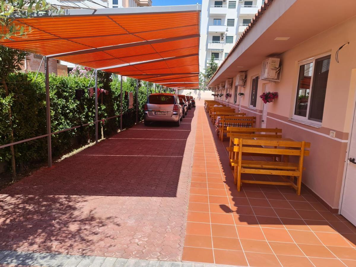 Vila Ivina Durrës 外观 照片